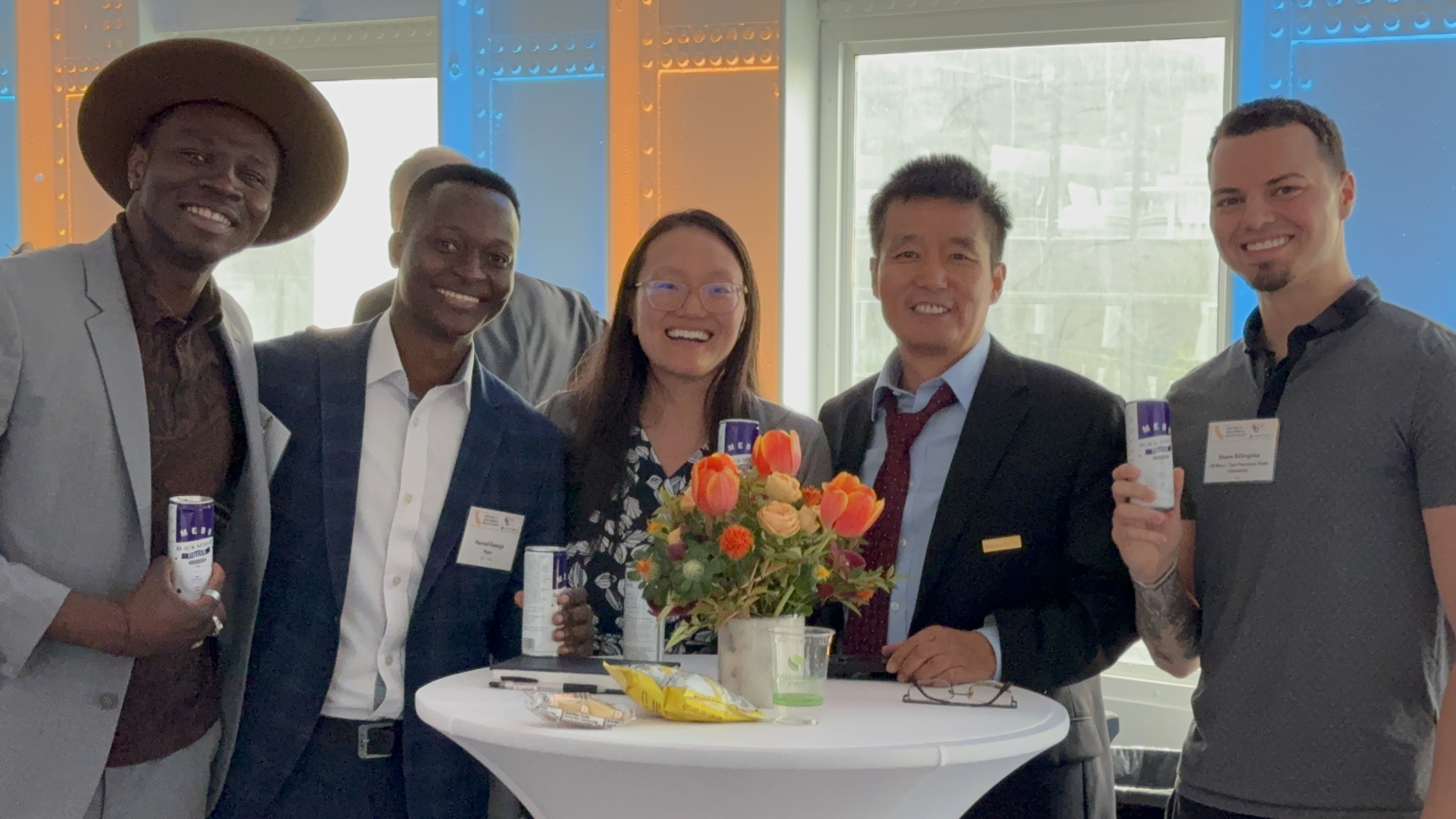 云顶集团app再生源黑芝麻乳，APEC系列活动专供饮品。